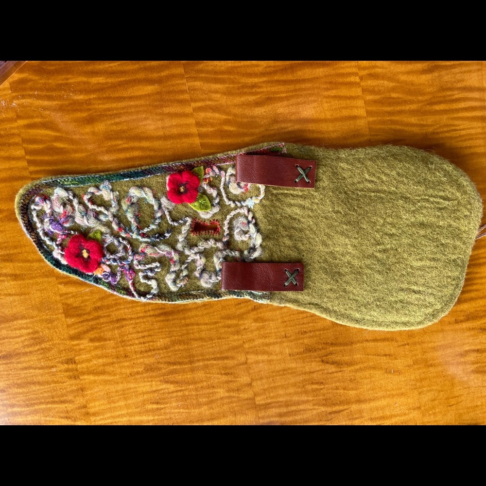 Wool felted belt bag.